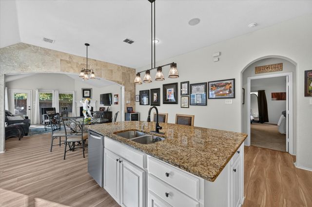 8021 Branch Hollow Trail, Fort Worth, TX 76123