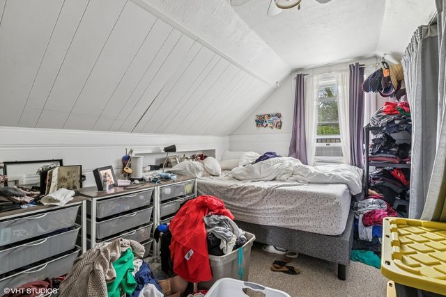 3212 Lindenwood Lane, Glenview, IL 60025