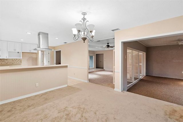 11 HUNTLEY COURT, Haines City, FL 33844