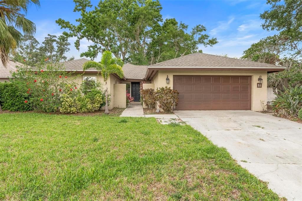 11 HUNTLEY COURT, Haines City, FL 33844