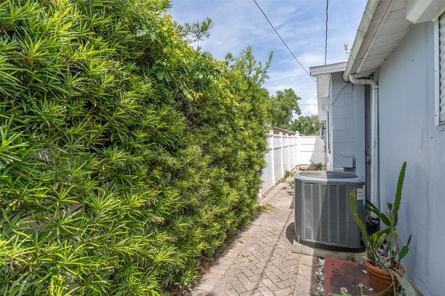 8232 43RD WAY N, Pinellas Park, FL 33781