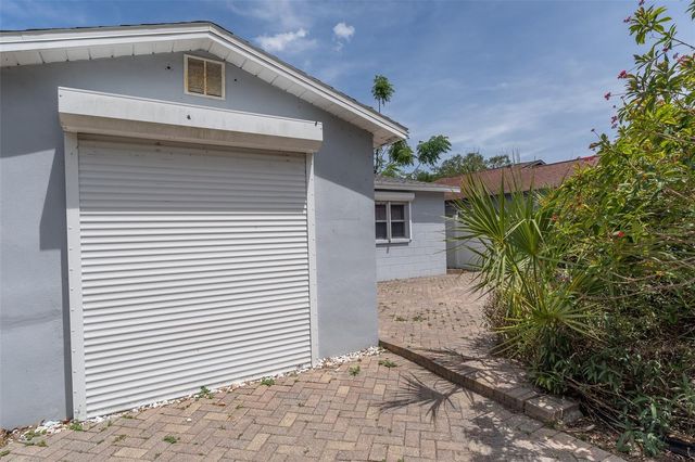 8232 43RD WAY N, Pinellas Park, FL 33781