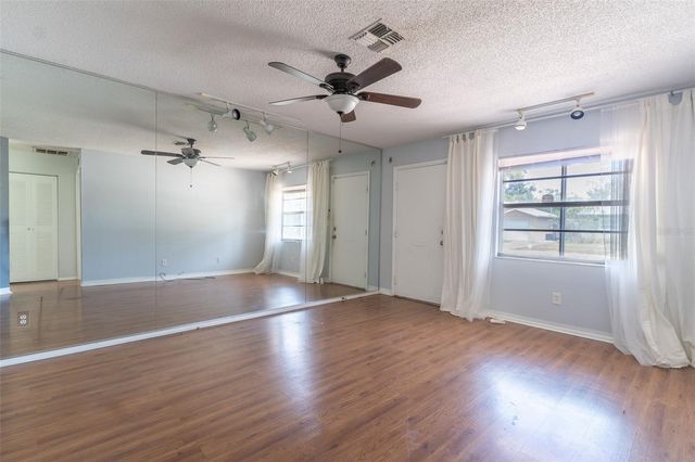 8232 43RD WAY N, Pinellas Park, FL 33781