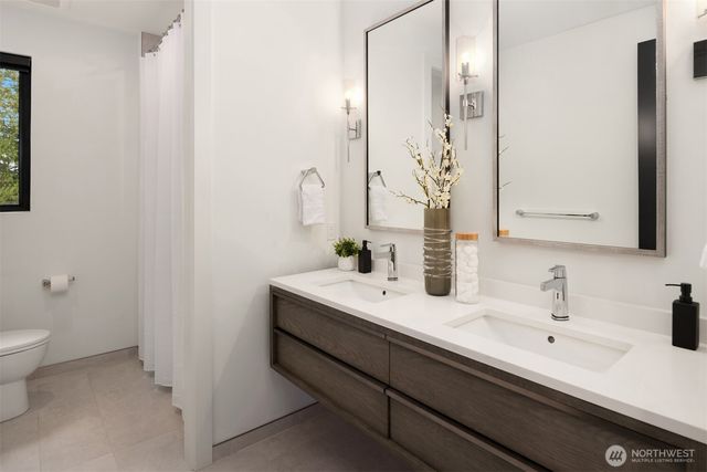 12284 196th Avenue NE, Redmond, WA 98053