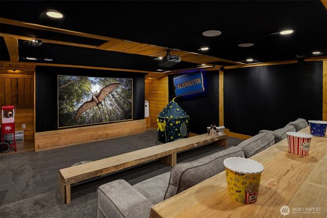 12284 196th Avenue NE, Redmond, WA 98053