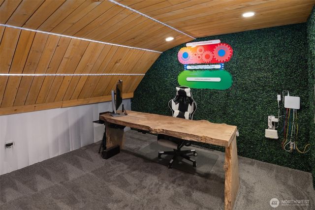 12284 196th Avenue NE, Redmond, WA 98053