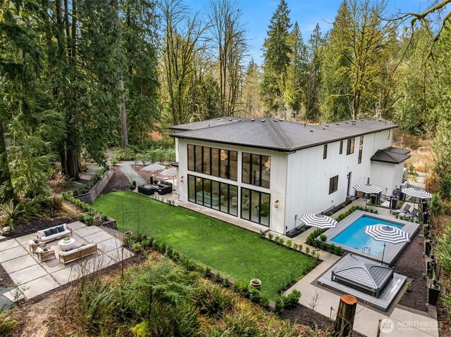 12284 196th Avenue NE, Redmond, WA 98053