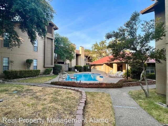 1202 Thorpe LN 407, San Marcos, TX 78666