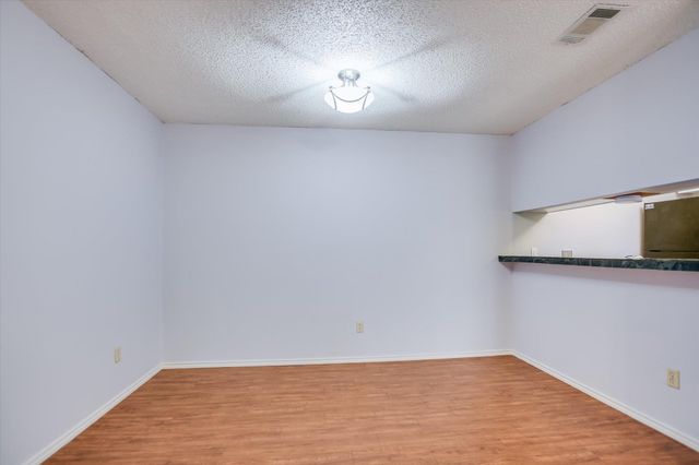 1202 Thorpe LN 407, San Marcos, TX 78666