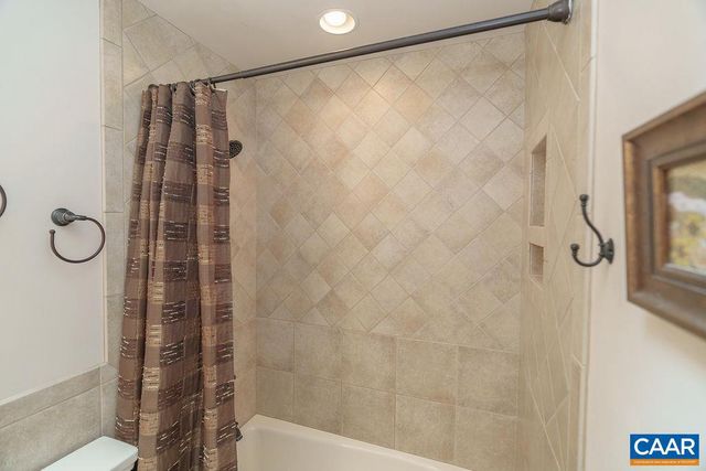 3375 PREDDY CREEK RD, Charlottesville, VA 22911