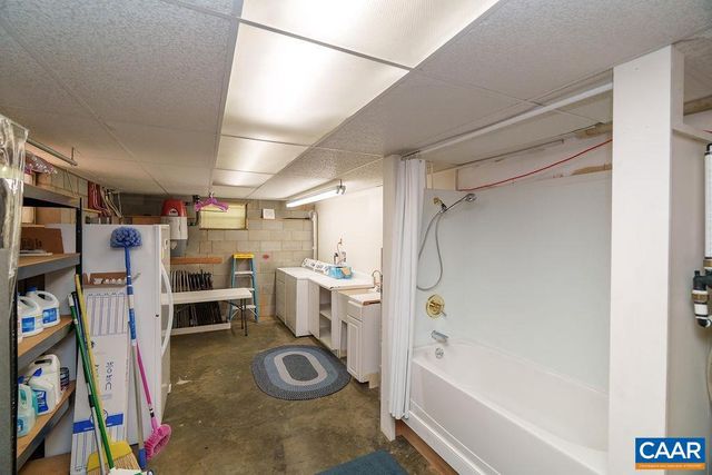 3375 PREDDY CREEK RD, Charlottesville, VA 22911