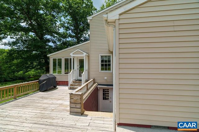 3375 PREDDY CREEK RD, Charlottesville, VA 22911