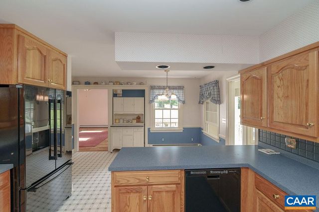 3375 PREDDY CREEK RD, Charlottesville, VA 22911