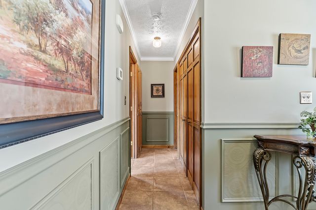 2268 E Thompson Place, Springfield, MO 65804