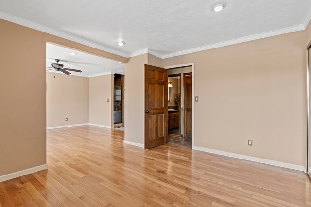 2268 E Thompson Place, Springfield, MO 65804