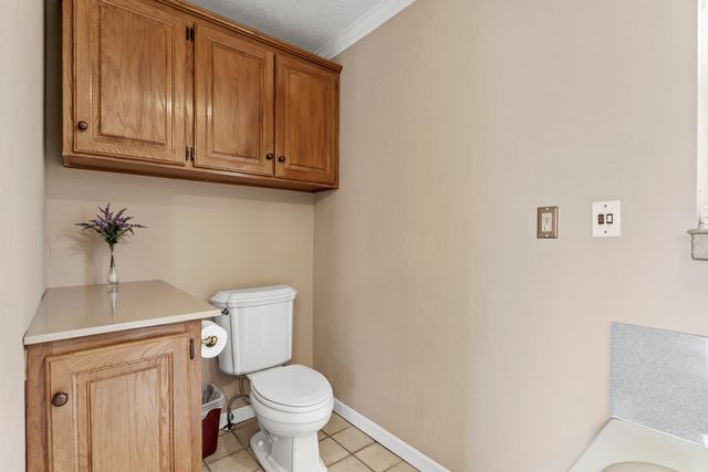 2268 E Thompson Place, Springfield, MO 65804