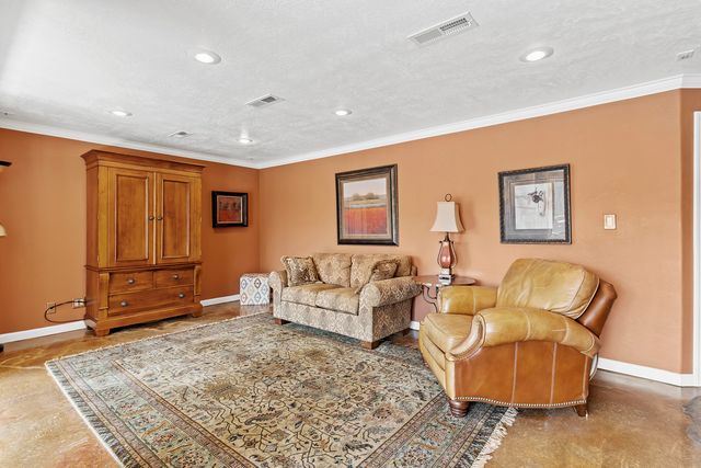 2268 E Thompson Place, Springfield, MO 65804