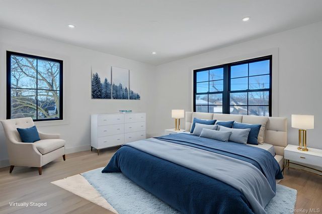 38 Pond Lane, Levittown, NY 11756