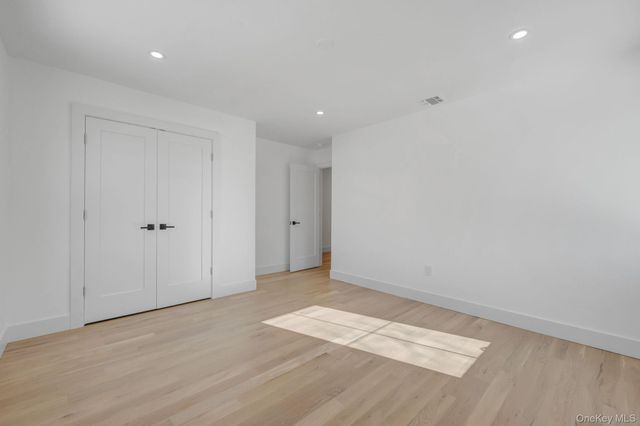 38 Pond Lane, Levittown, NY 11756