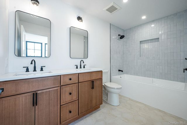 38 Pond Lane, Levittown, NY 11756