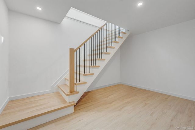 38 Pond Lane, Levittown, NY 11756