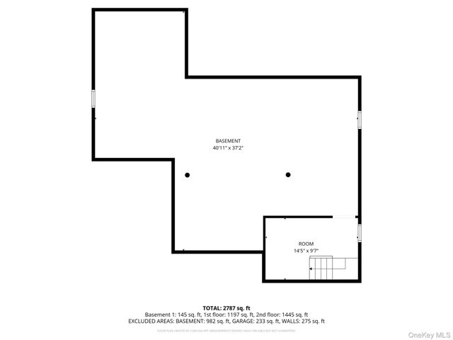 38 Pond Lane, Levittown, NY 11756