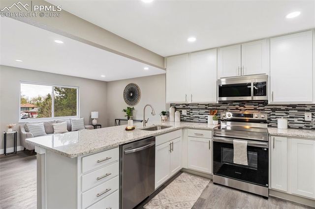 406 Squire Street, Colorado Springs, CO 80911