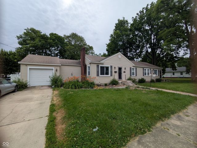 1002 S Noble Street, Shelbyville, IN 46176