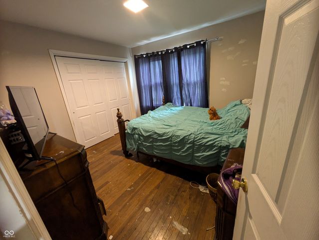 1002 S Noble Street, Shelbyville, IN 46176