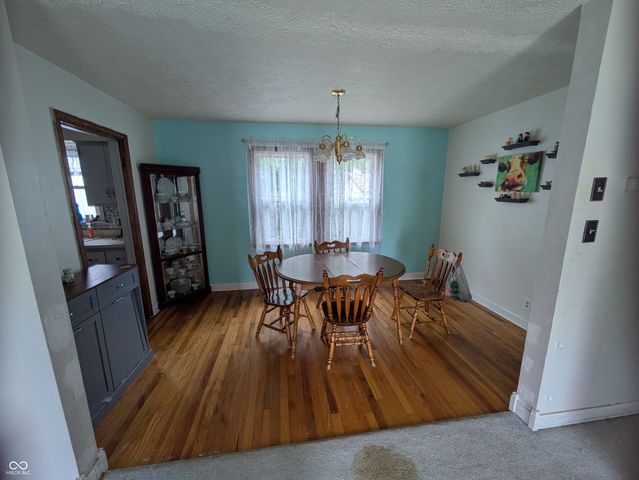 1002 S Noble Street, Shelbyville, IN 46176