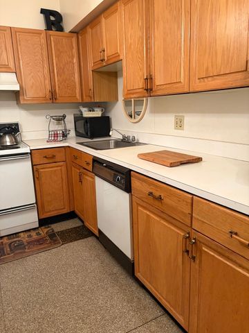 1475 Massachusetts 237, Lexington, MA 02420