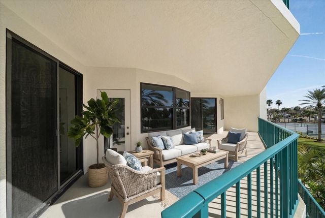 670 ISLAND WAY 304, Clearwater Beach, FL 33767