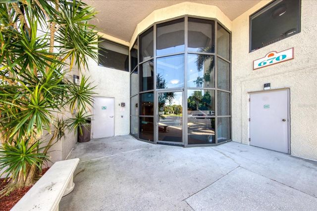 670 ISLAND WAY 304, Clearwater Beach, FL 33767