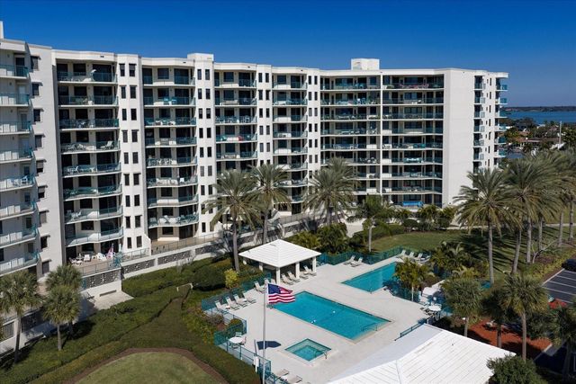 670 ISLAND WAY 304, Clearwater Beach, FL 33767