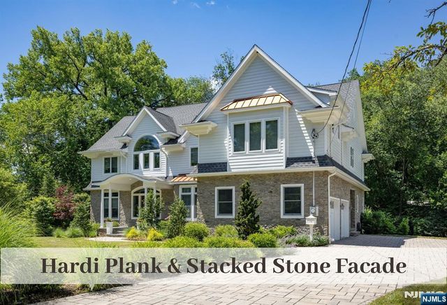 420 Eastgate Road, Ridgewood, NJ 07450