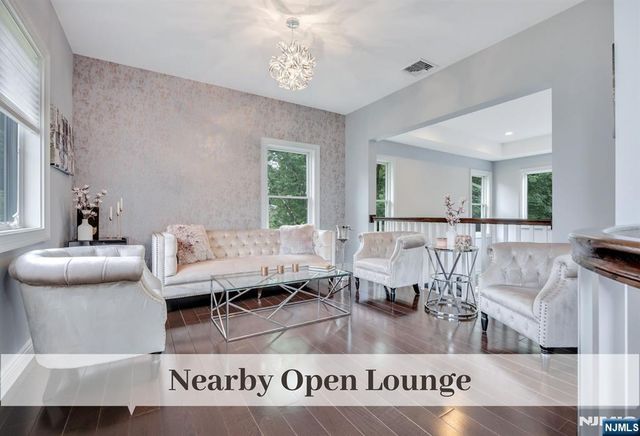 420 Eastgate Road, Ridgewood, NJ 07450