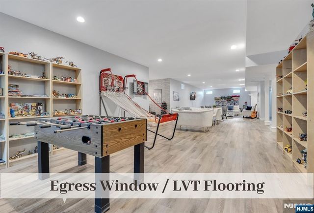 420 Eastgate Road, Ridgewood, NJ 07450