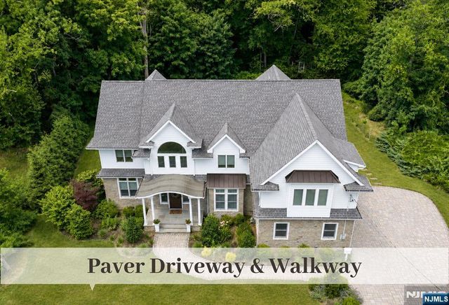 420 Eastgate Road, Ridgewood, NJ 07450
