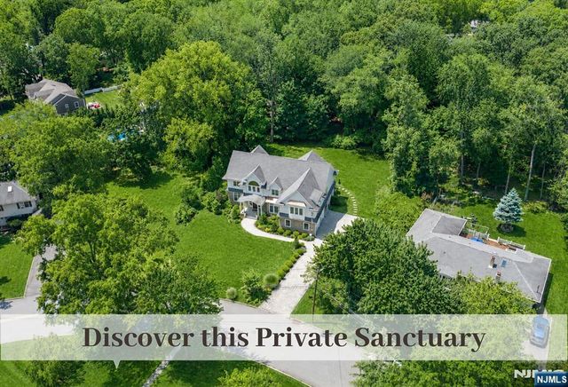 420 Eastgate Road, Ridgewood, NJ 07450