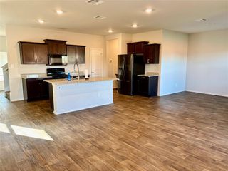 127 Snapdragon LN, San Marcos, TX 78666