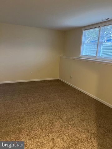 8269 QUARTERFIELD RD, Severn, MD 21144