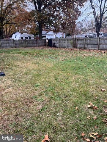 8269 QUARTERFIELD RD, Severn, MD 21144