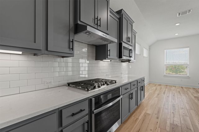 920 Hornsby HOLW, Leander, TX 78641