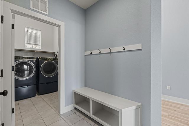 920 Hornsby HOLW, Leander, TX 78641