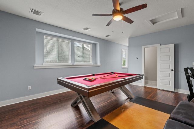 920 Hornsby HOLW, Leander, TX 78641