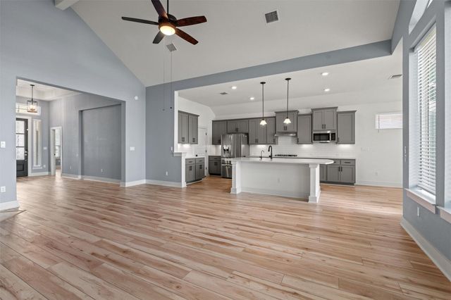 920 Hornsby HOLW, Leander, TX 78641