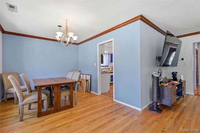 8522 Hampton, Grosse Ile, MI 48138
