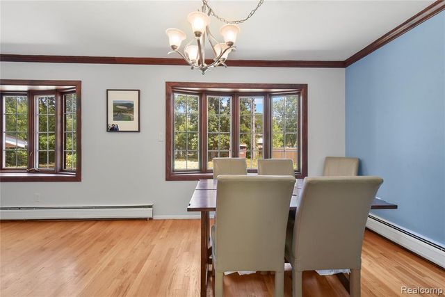 8522 Hampton, Grosse Ile, MI 48138