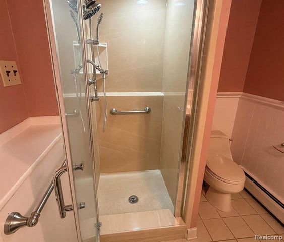 8522 Hampton, Grosse Ile, MI 48138