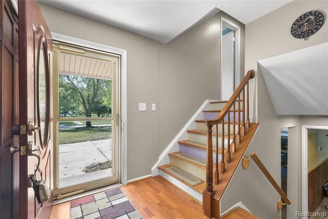 8522 Hampton, Grosse Ile, MI 48138
